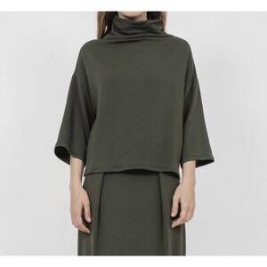 NEW CORINNE COLLECTION bucket sweater in artichoke